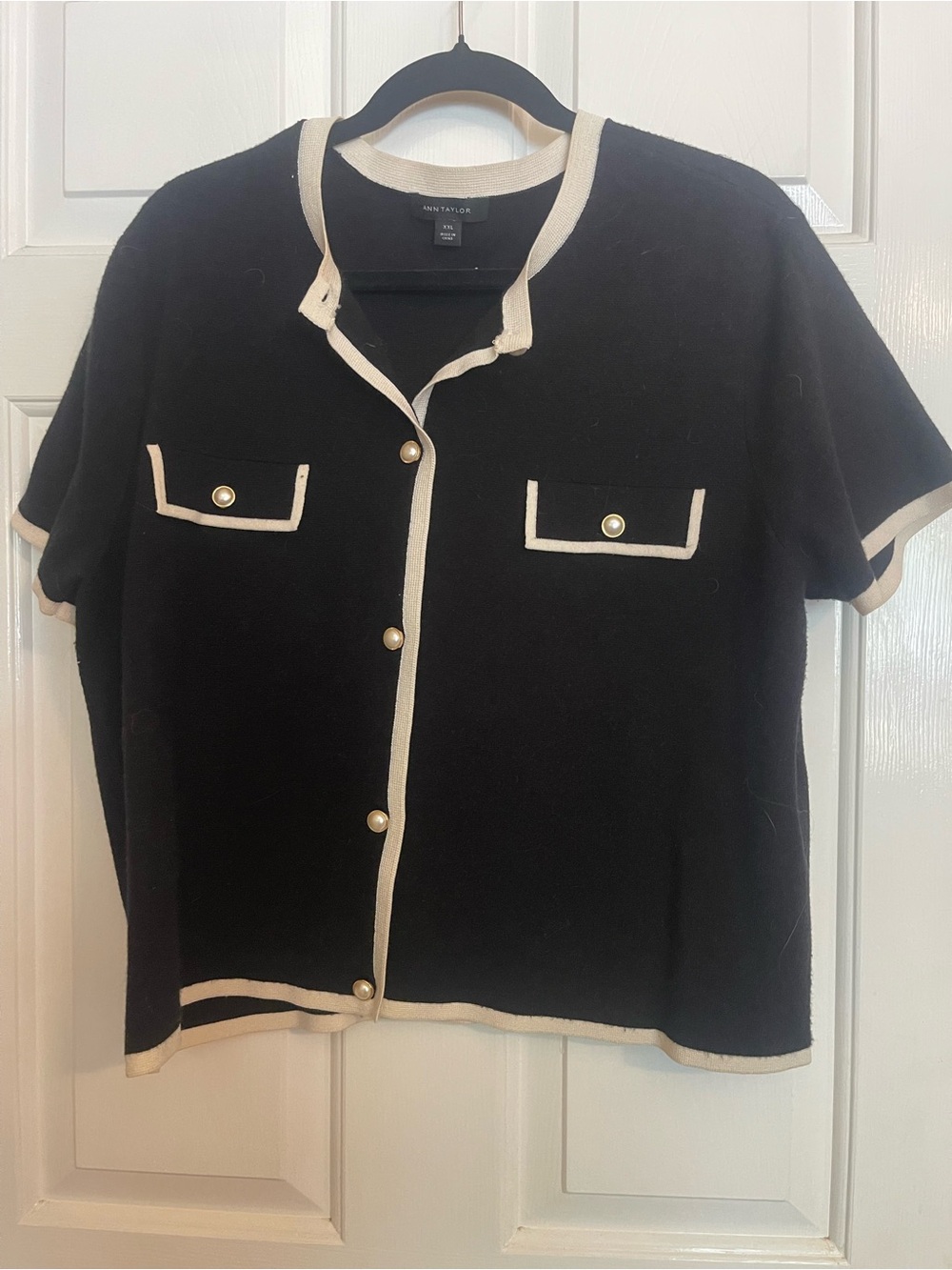 Ann Taylor Black Short-Sleeve Button Cardigan with Cream Trim Lady Jacket